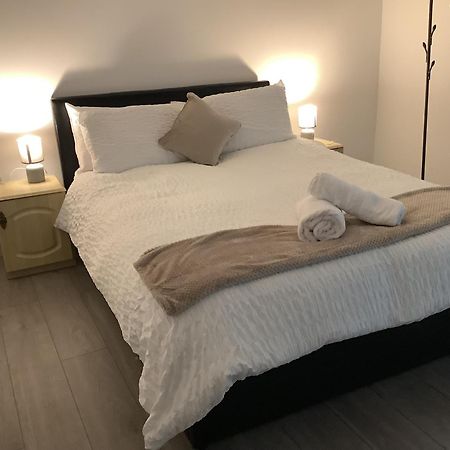 Apartament Greater Grace Desborough Zewnętrze zdjęcie